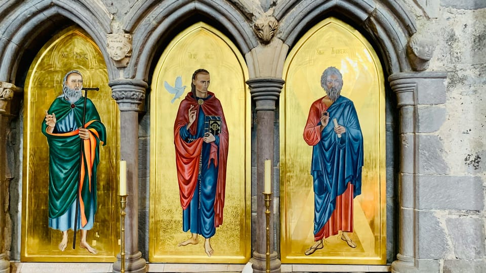 Praying to Saints: What Does the Bible Teach About Prayer?